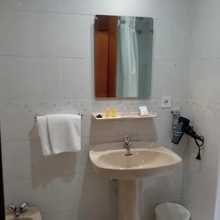 Hostal Cuzco Salamanca 3*